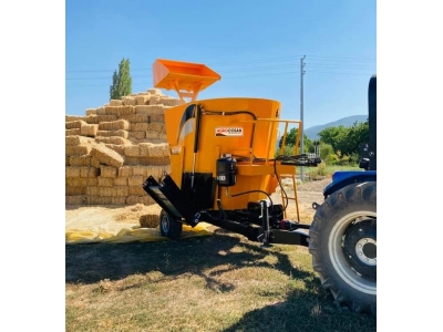 Trailed Feed Mixer Vertical CMV